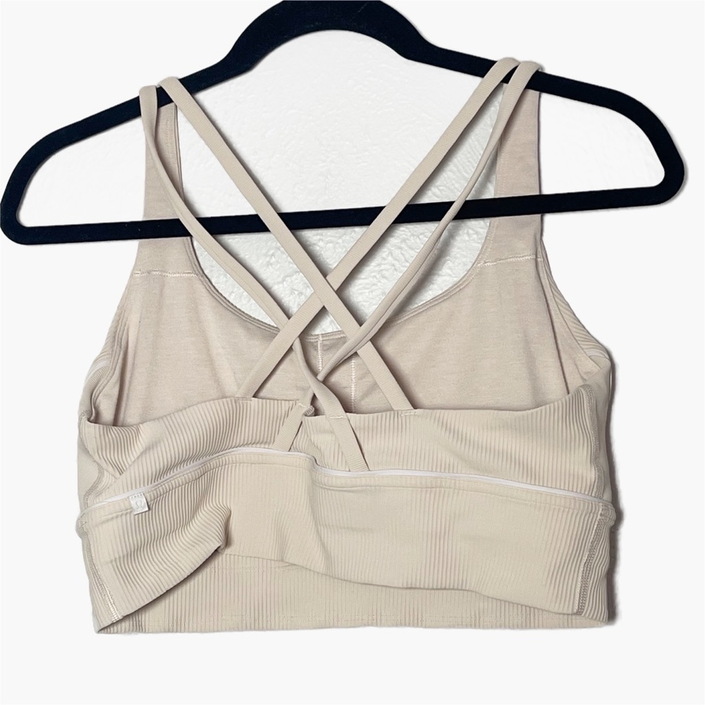 Lululemon Energy Bra Long Line Ribbed Luxtreme Size 12 B/C Cup yoga neutral gym - Picture 3 of 4